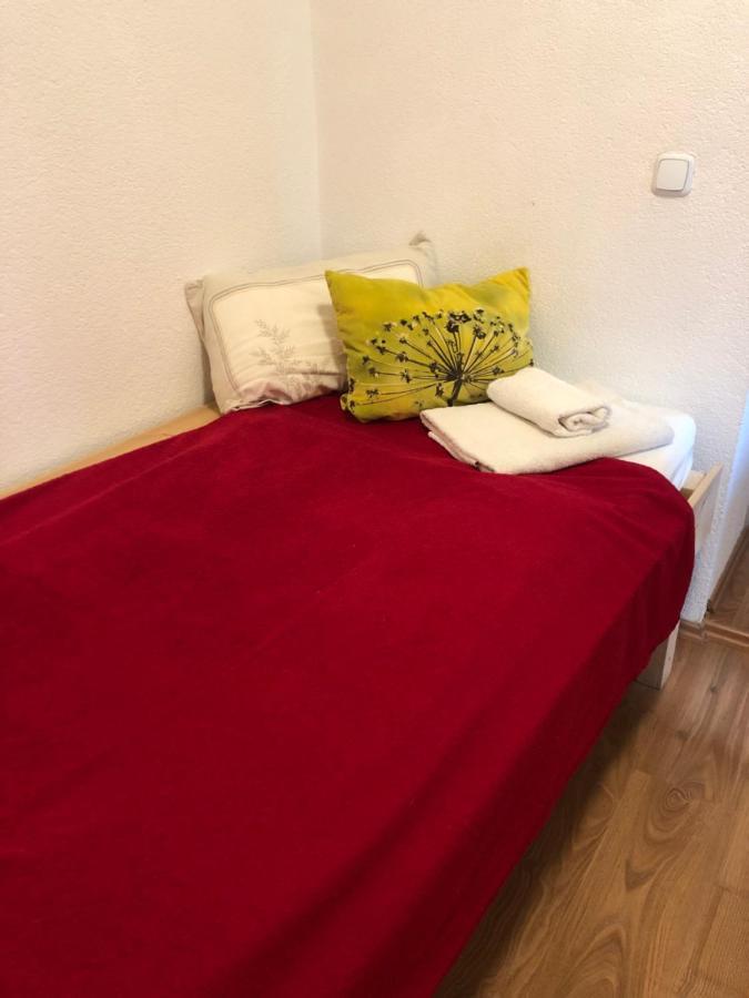 Appartement Haus Am Wald à Hohndorf  Extérieur photo